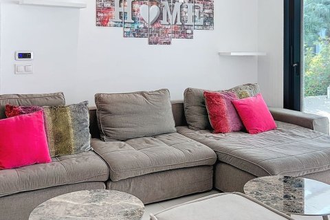 Квартира с 3 спальнями в Бадахос, Испания №92341 13