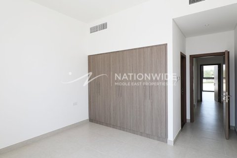 3 bedrooms Townhouse in Abu Dhabi, UAE No. 4678 11