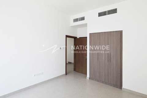 3 bedrooms Townhouse in Abu Dhabi, UAE No. 4678 13