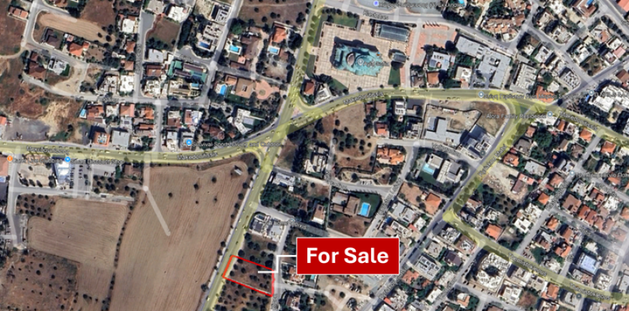 1793m² Land en Strovolos, Cyprus No. 64245