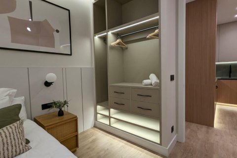 2 dormitorios Apartment en Madrid, Spain No. 27878 3