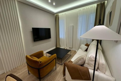 2 dormitorios Apartment en Madrid, Spain No. 27878 11