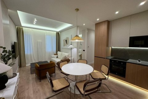 2 dormitorios Apartment en Madrid, Spain No. 27878 1