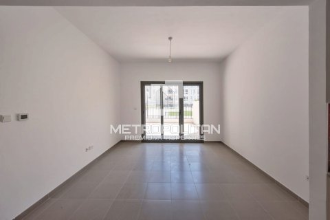 2 dormitorios Apartment en Hayat Boulevard, UAE No. 4381 3