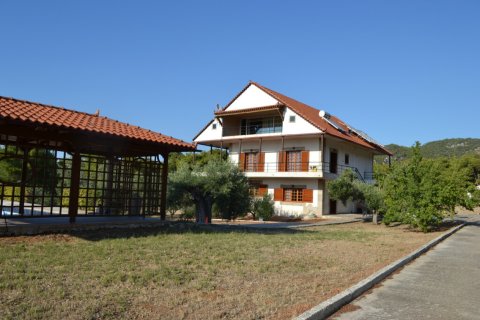 5 dormitorios Villa en Loutraki, Greece No. 51895 2