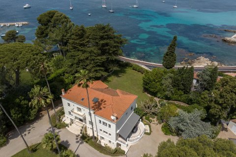 10 bedrooms Villa in Antibes, France No. 67947 13