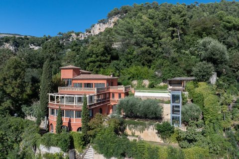 6 dormitorios Villa en Grasse, France No. 67942 1