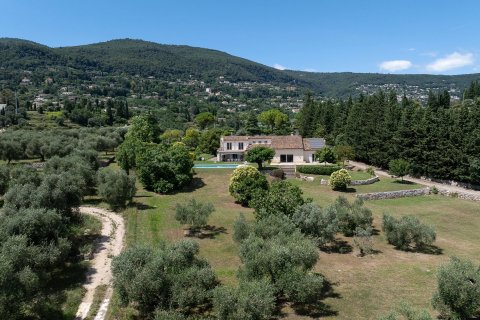 6 dormitorios Villa en Grasse, France No. 67933 8