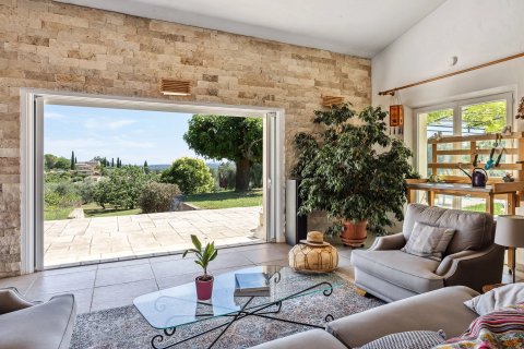 6 dormitorios Villa en Grasse, France No. 67933 4