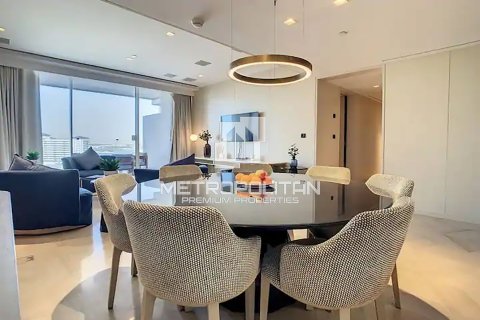 Квартира с 2 спальнями в FIVE Palm Jumeirah, ОАЭ №7131 8