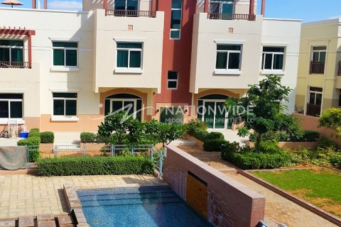 2 bedrooms Apartment in Al Ghadeer, UAE No. 3652 1