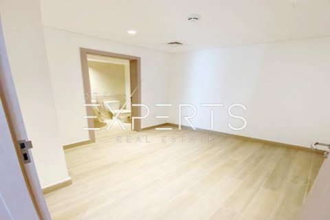 3 dormitorios Apartment en  Yas Island, UAE No. 10603 24