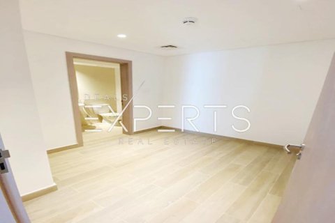 3 bedrooms Apartment on the Yas Island, UAE No. 10603 18