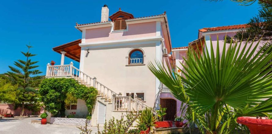 13 dormitorios House en Zakynthos, Greece No. 72743