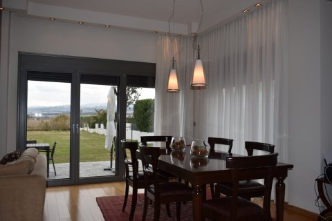 195m² House en Thermi, Greece No. 57815 9