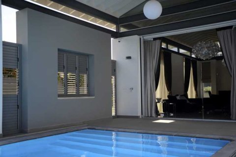 4 dormitorios Villa en Mesa Geitonia, Cyprus No. 75813 16