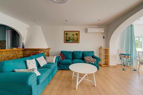 4 dormitorios House en Calpe, Spain No. 27384 15