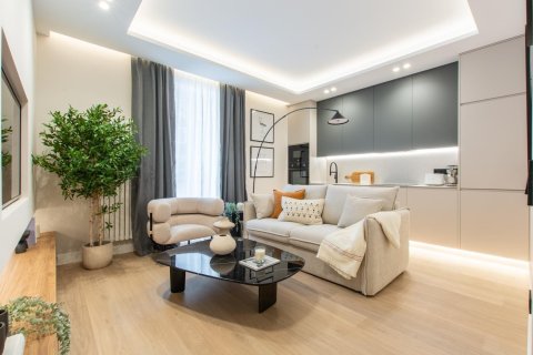 3 dormitorios Apartment en Madrid, Spain No. 27460 16