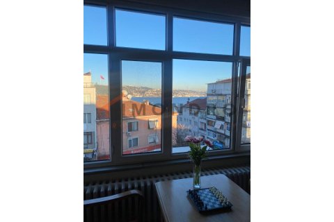 3+1 Apartment in Üsküdar, Turkey No. 16998 10