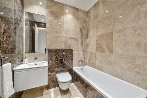 4 bedrooms Penthouse in Germasogeia, Cyprus No. 77558 15