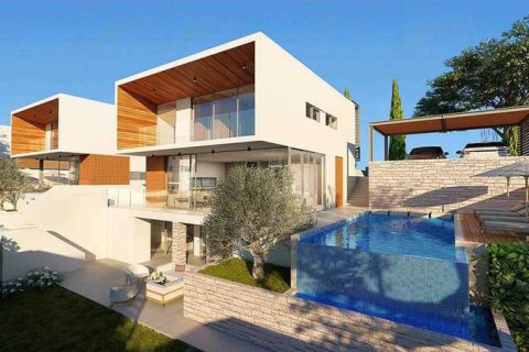 5 bedrooms Villa in Chloraka, Cyprus No. 39558 1