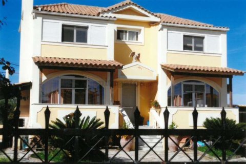 3 bedrooms House in Zakynthos, Greece No. 24501 1