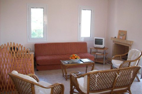 5 bedrooms House in Kranidi, Greece No. 59995 6