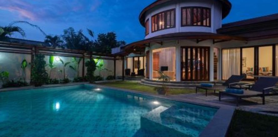 2 bedrooms Villa in Canggu, Indonesia No. 23225