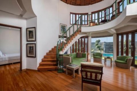 2 bedrooms Villa in Canggu, Indonesia No. 23225 2