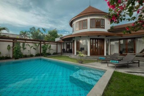 2 bedrooms Villa in Canggu, Indonesia No. 23225 14