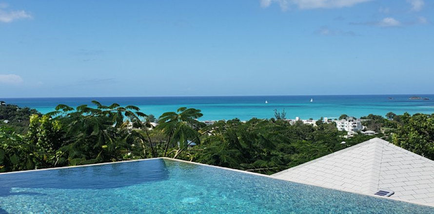 4 bedrooms Villa in Crabbs Hill, Antigua and Barbuda No. 61395