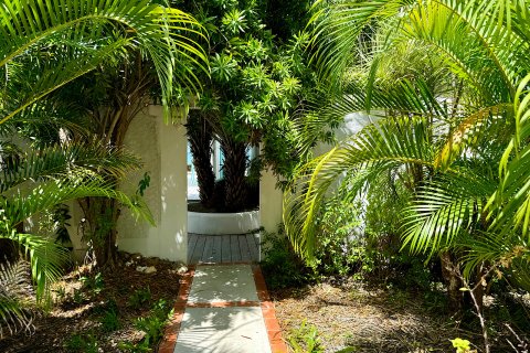 3 bedrooms Villa in Falmouth, Antigua and Barbuda No. 61393 6