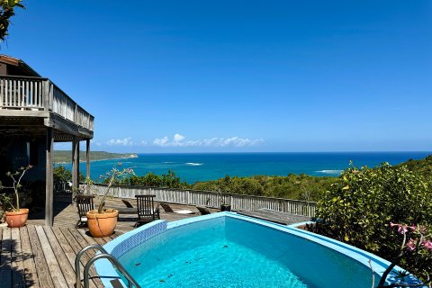 5 bedrooms Villa in Piccadilly, Antigua and Barbuda No. 61390 1