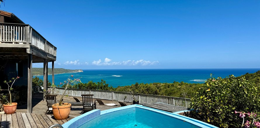 5 bedrooms Villa in Piccadilly, Antigua and Barbuda No. 61390