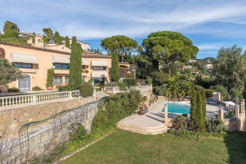 8 bedrooms Villa in Mougins, France No. 68057 6