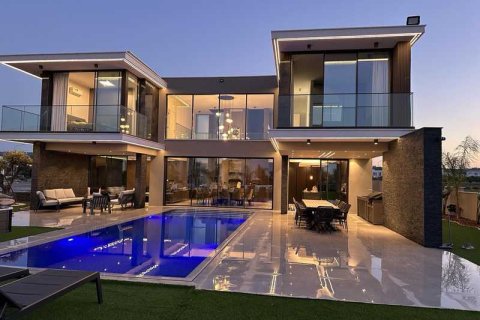 5 bedrooms Villa in Pernera, Cyprus No. 65455 1