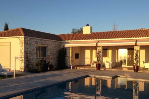 4 bedrooms Villa in Paphos, Cyprus No. 50098 14