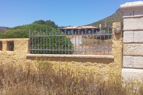 220m² Villa à Lavrio, Greece No. 59120 8