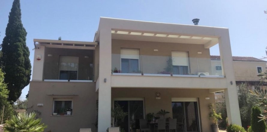 4 bedrooms Villa in Central Macedonia, Greece No. 48803