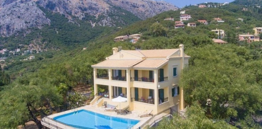 3 bedrooms Villa in Central Macedonia, Greece No. 48807