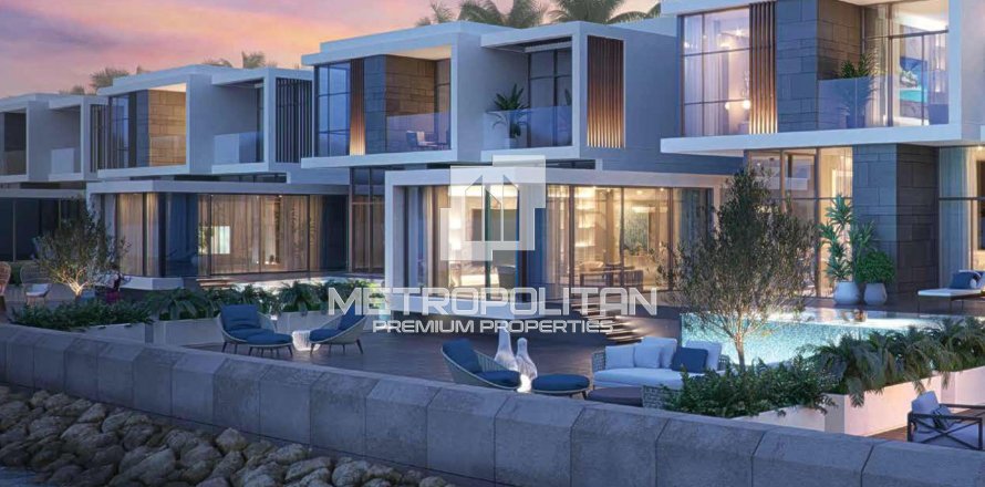 2 bedrooms Townhouse in Al Marjan Island, UAE No. 7402