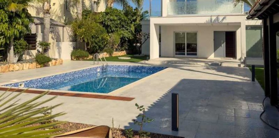 3 bedrooms Villa in Ayia Napa, Cyprus No. 42691