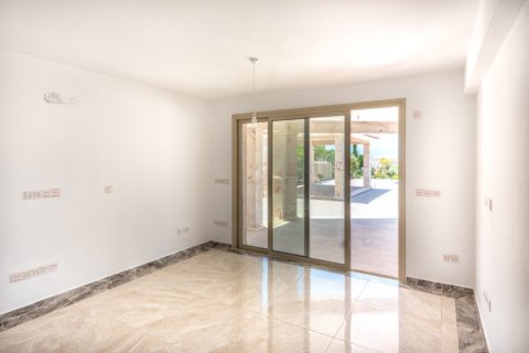 7 dormitorios Villa en Paphos, Cyprus No. 38074 7