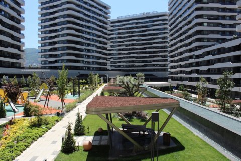 5+1 Apartment in Bursa, Turkey No. 16496 27