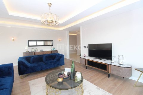 5+1 Apartment in Bursa, Turkey No. 16496 7