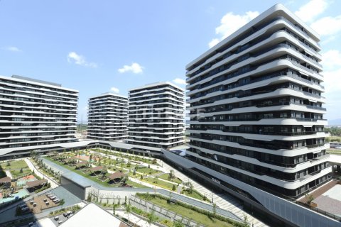 5+1 Apartment in Bursa, Turkey No. 16496 14