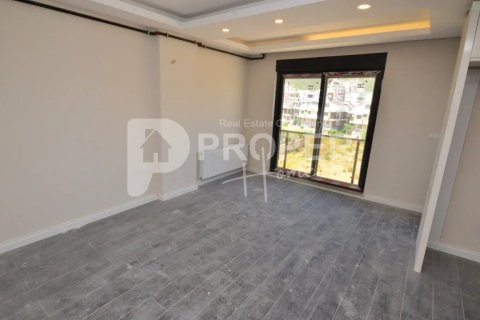 3 rooms Appartement à Konyaalti, Turkey No. 21814 21