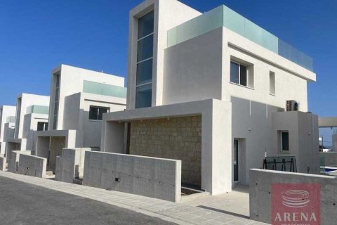 5 bedrooms Villa in Protaras, Cyprus No. 28762 3