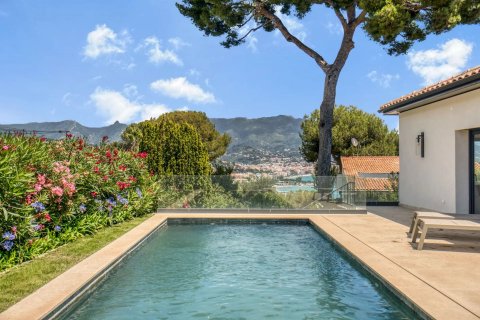 3 bedrooms Villa in Roquebrune-Cap-Martin, France No. 68128 3