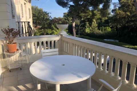 Studio Apartment in Roquebrune-Cap-Martin, France No. 68127 3